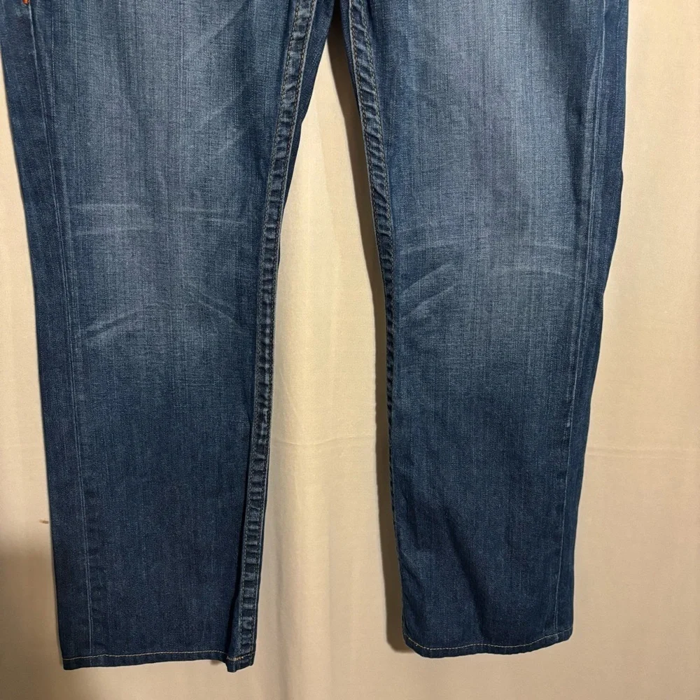True Religion Medium Wash Straight Leg Men's Jeans size 36